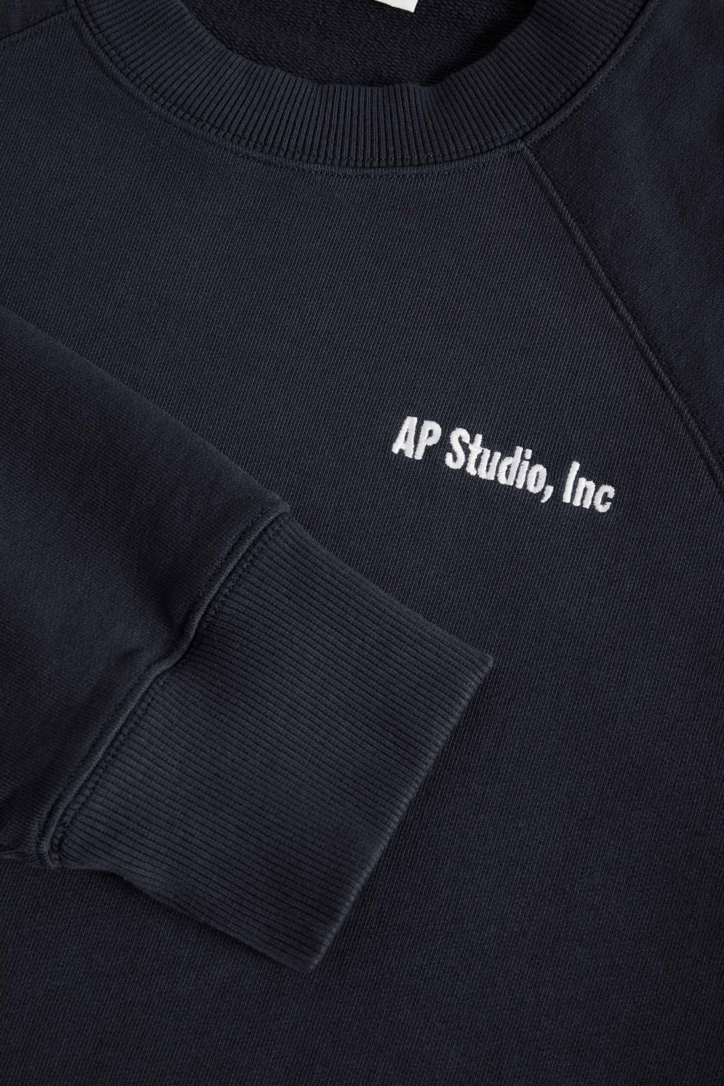 Core - Crewneck Sweater